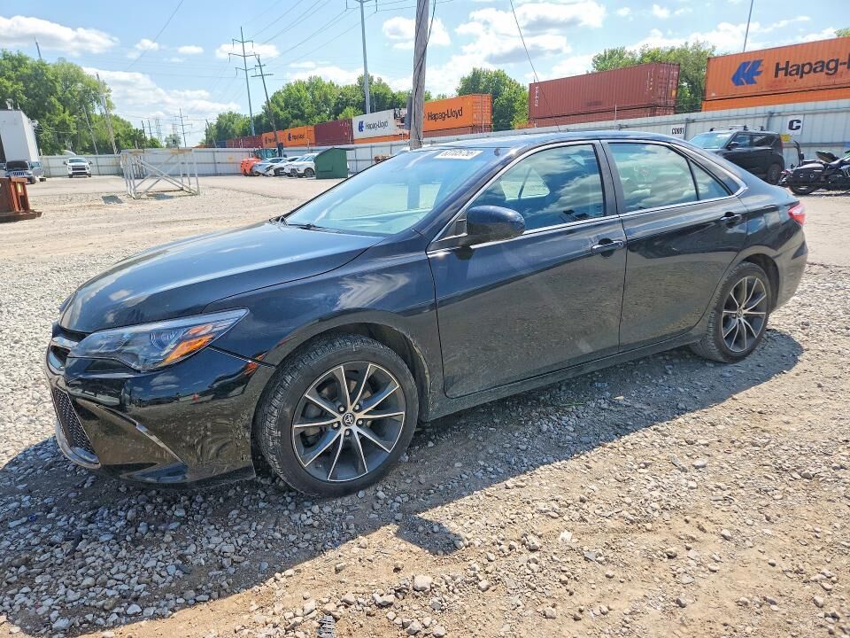 2017 TOYOTA Camry