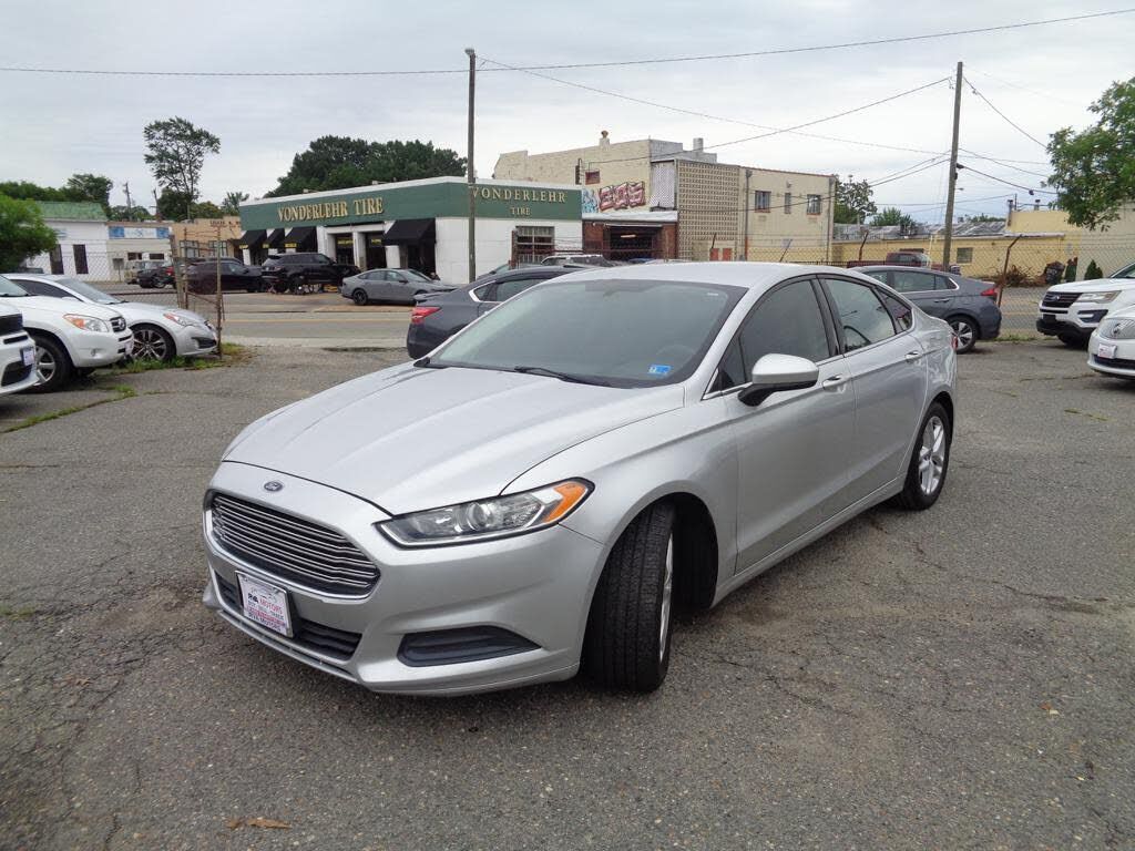 2016 FORD Fusion