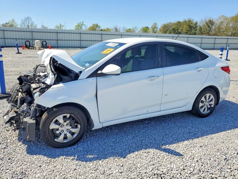 2016 HYUNDAI Accent