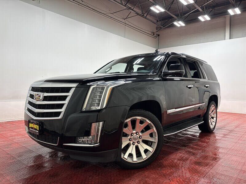 2015 CADILLAC Escalade