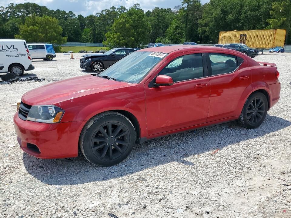 2013 DODGE Avenger