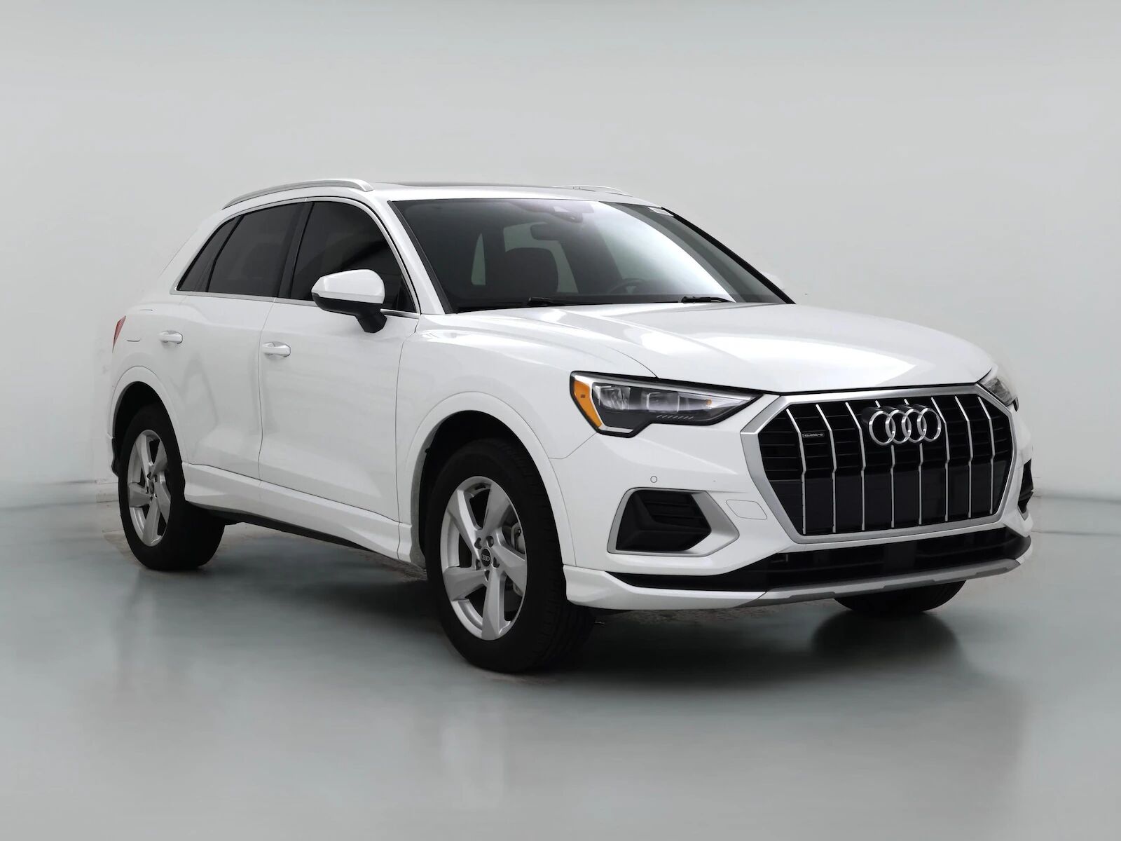 2022 AUDI Q3
