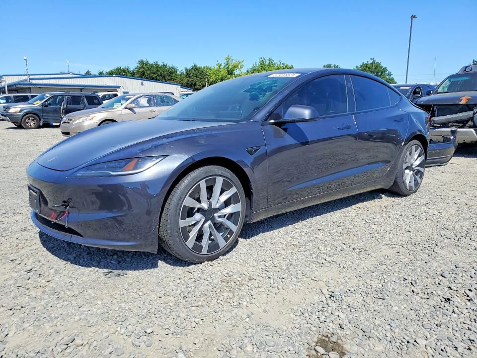 2025 TESLA Model 3