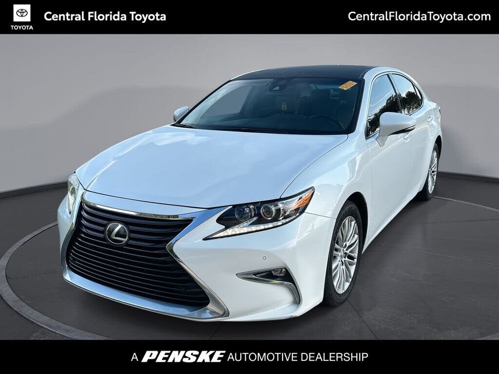 2017 LEXUS ES