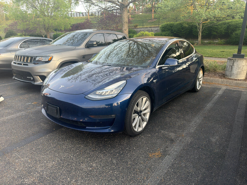 2018 TESLA Model 3