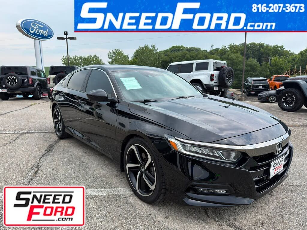 2019 HONDA Accord