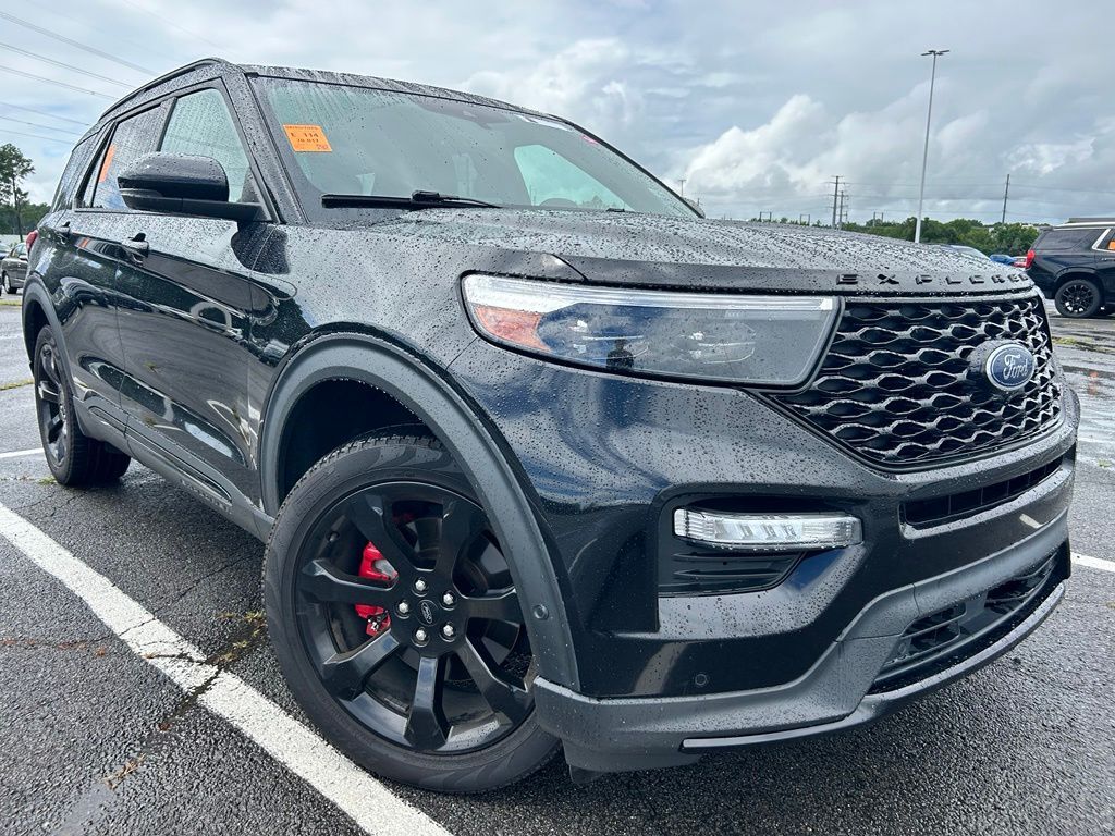2021 FORD Explorer