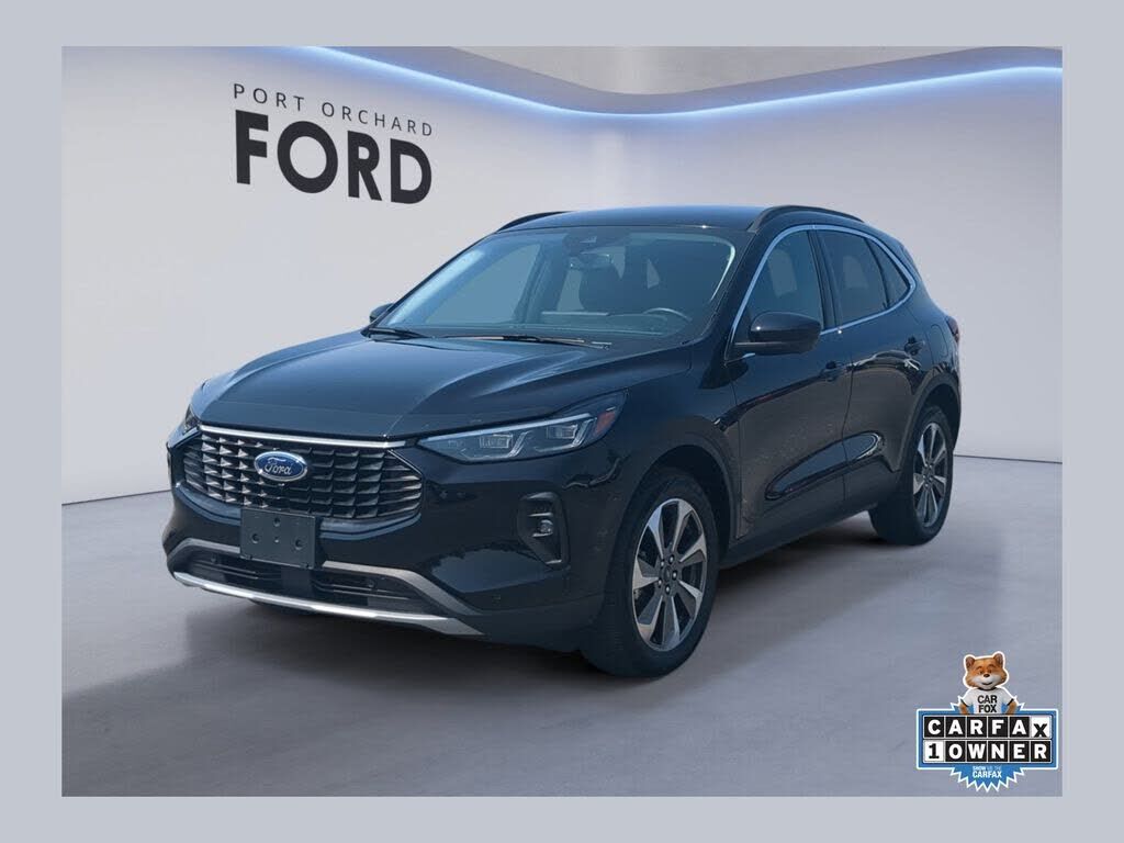 2024 FORD Escape