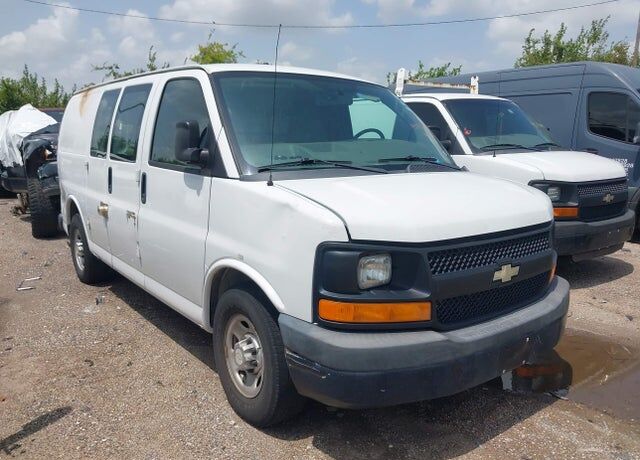 2013 CHEVROLET Express
