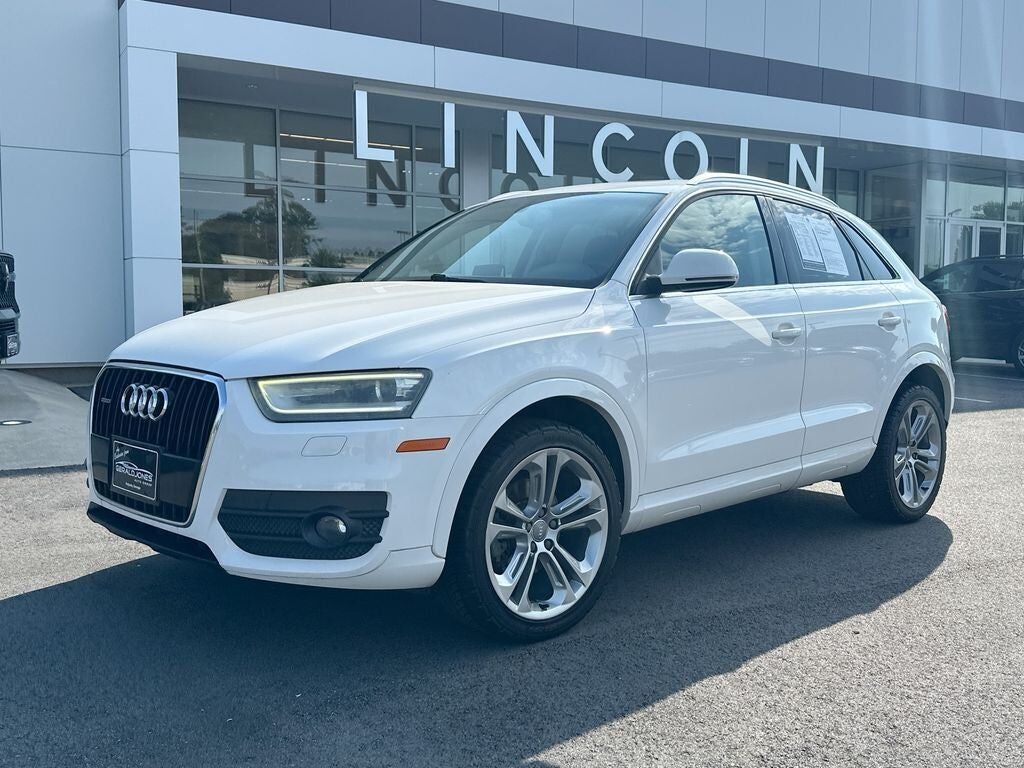 2015 AUDI Q3