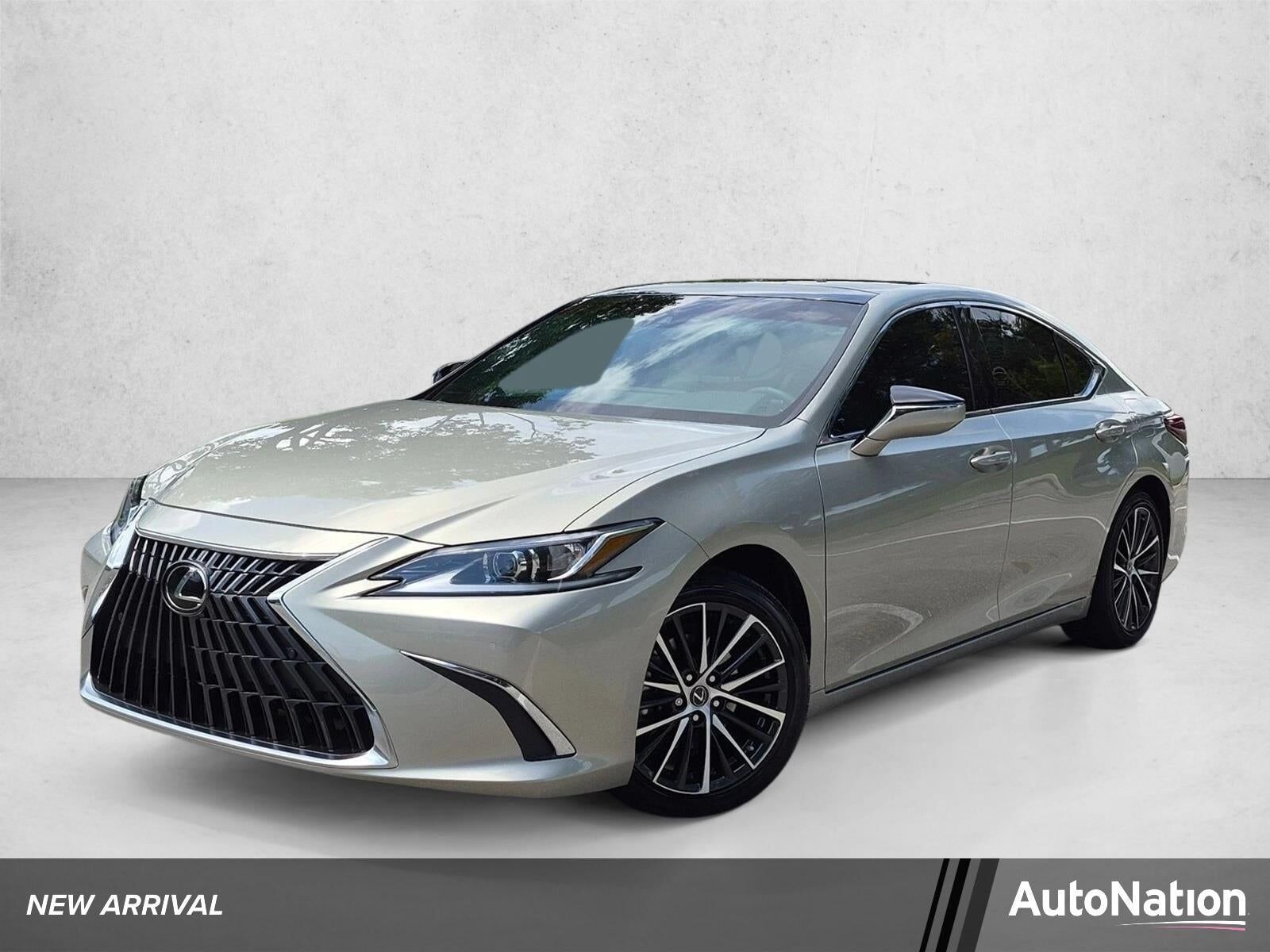 2024 LEXUS ES