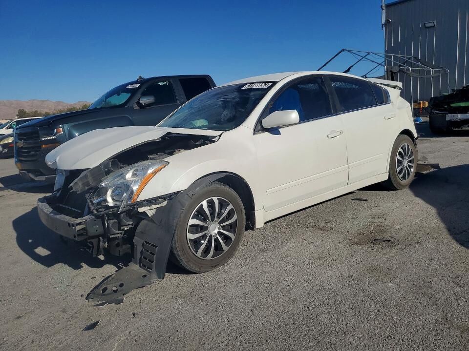 2012 NISSAN Altima