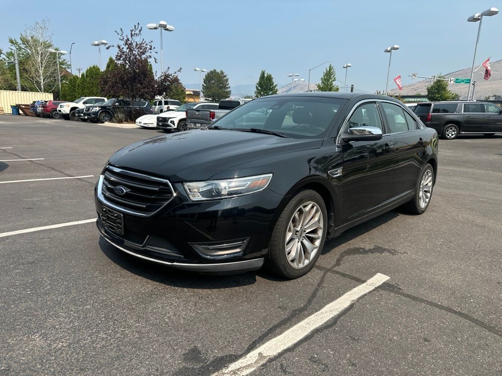 2017 FORD Taurus