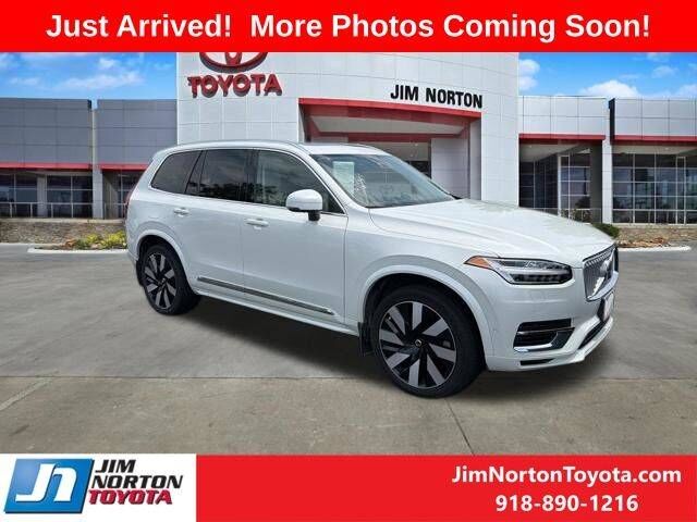 2023 VOLVO XC90