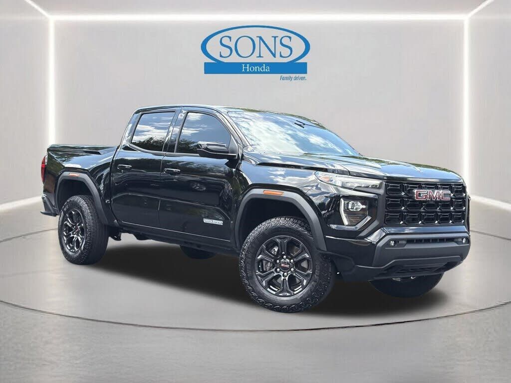 2025 GMC Canyon