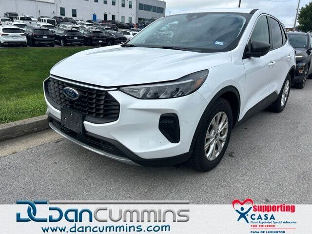 2024 FORD Escape