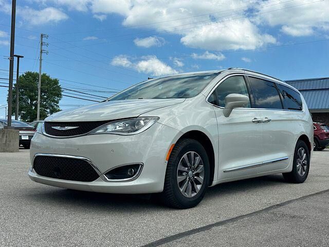 2019 CHRYSLER Pacifica