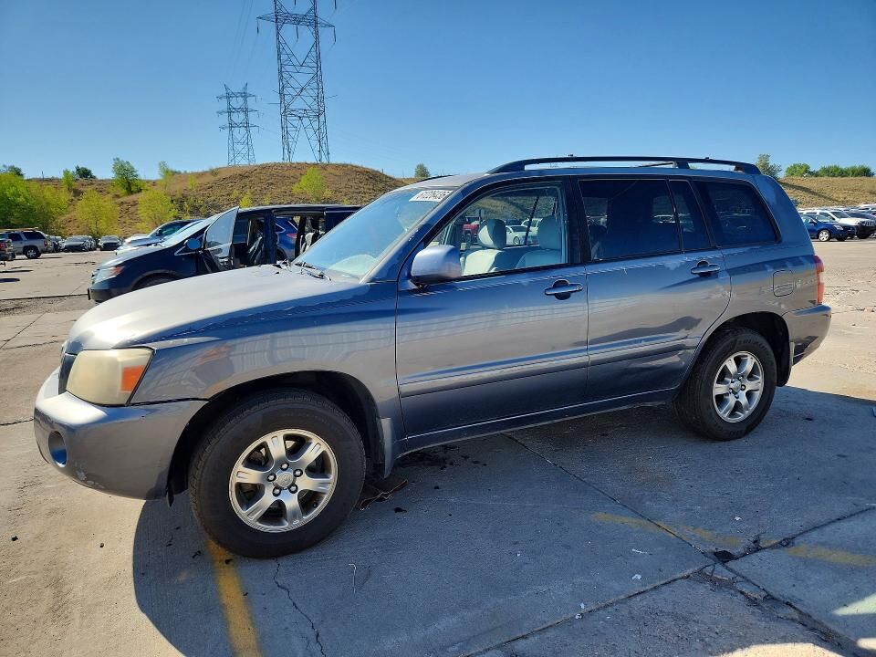 2005 TOYOTA Highlander