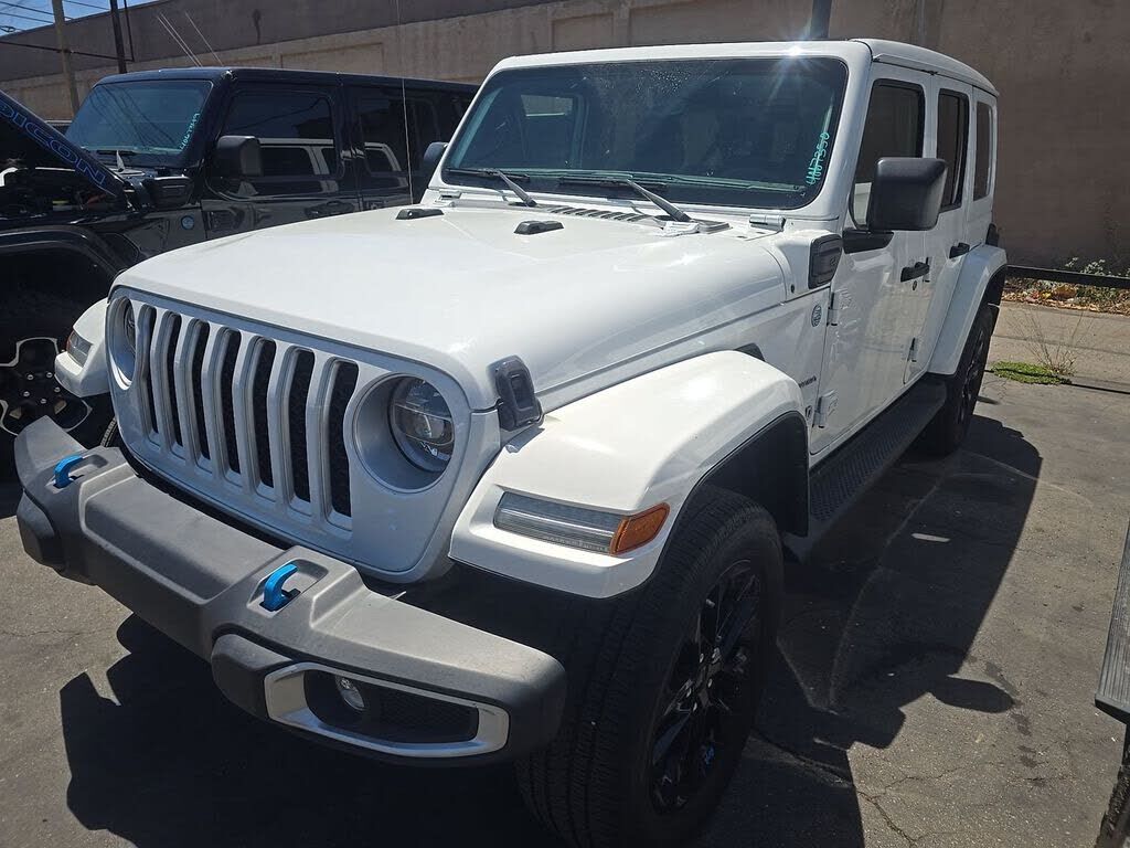 2022 JEEP Wrangler