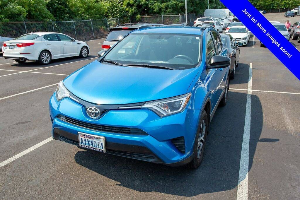 2016 TOYOTA RAV4