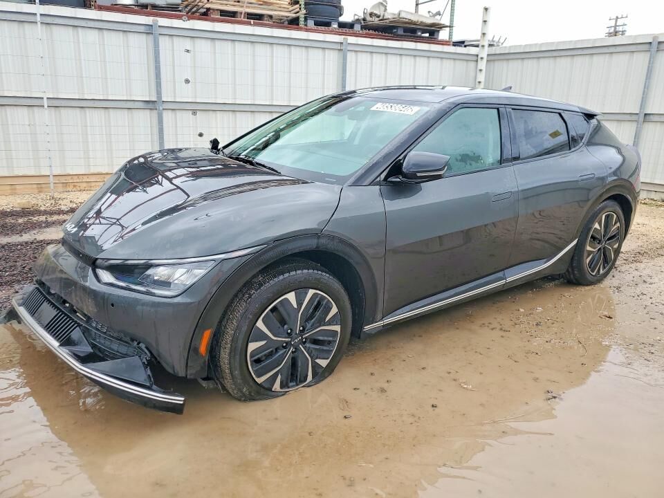 2024 KIA EV6