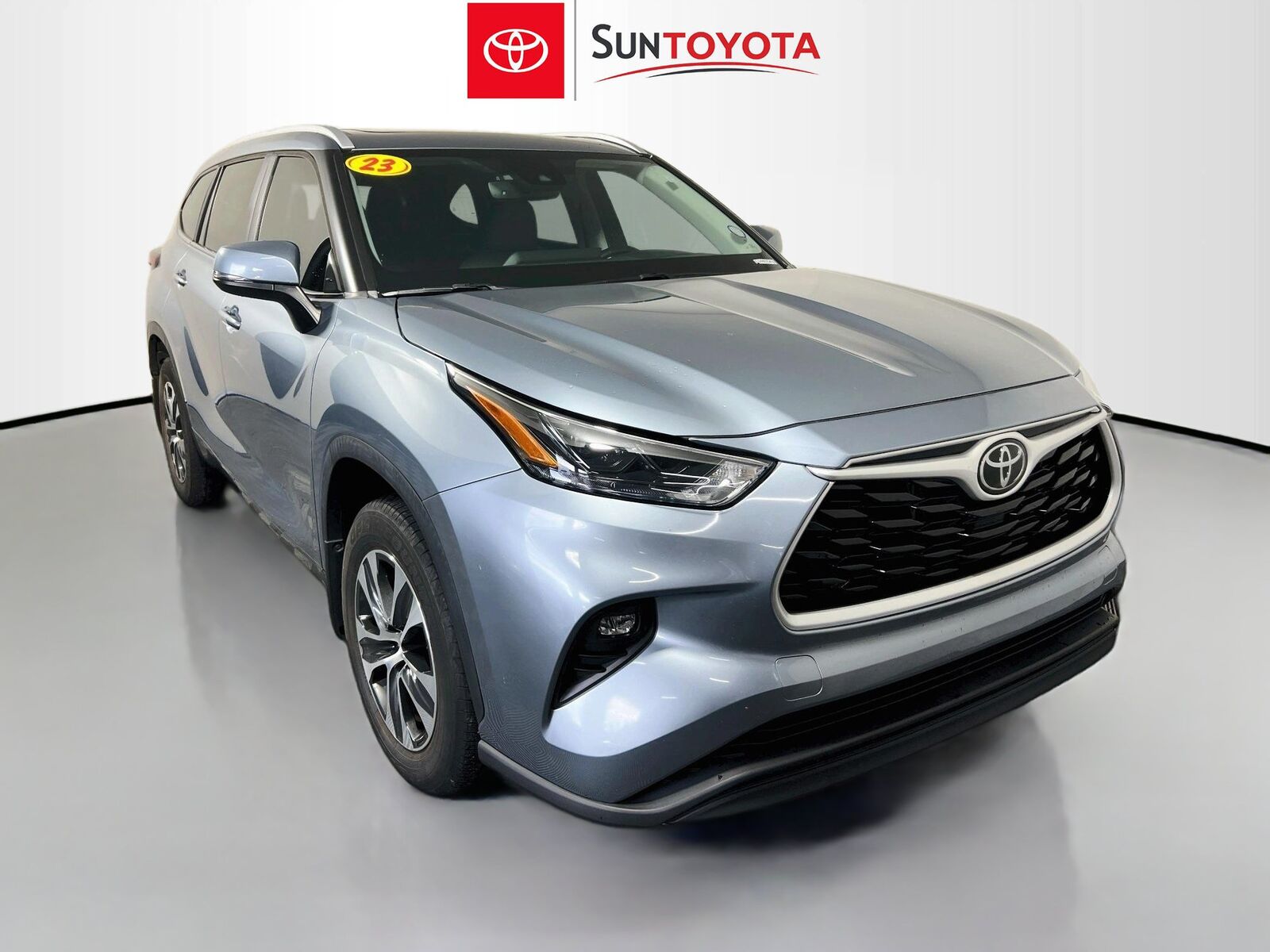 2023 TOYOTA Highlander