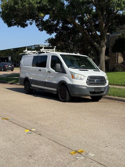 2015 FORD Transit