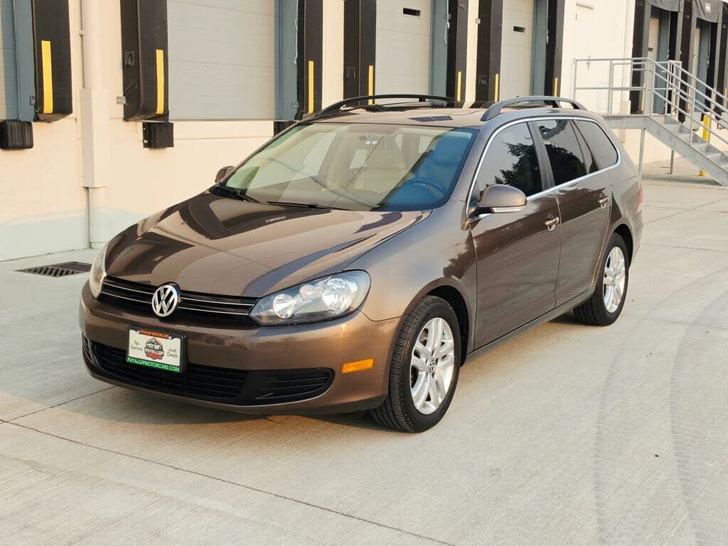 2011 VOLKSWAGEN Jetta Wagon