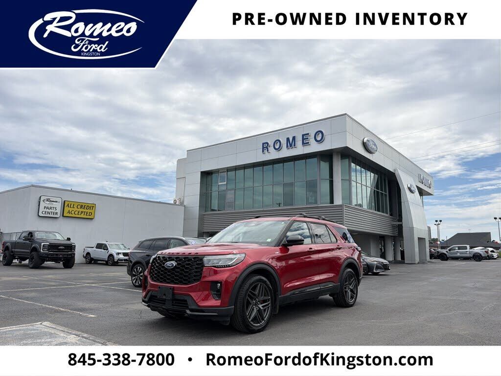 2025 FORD Explorer