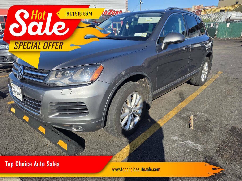 2013 VOLKSWAGEN Touareg
