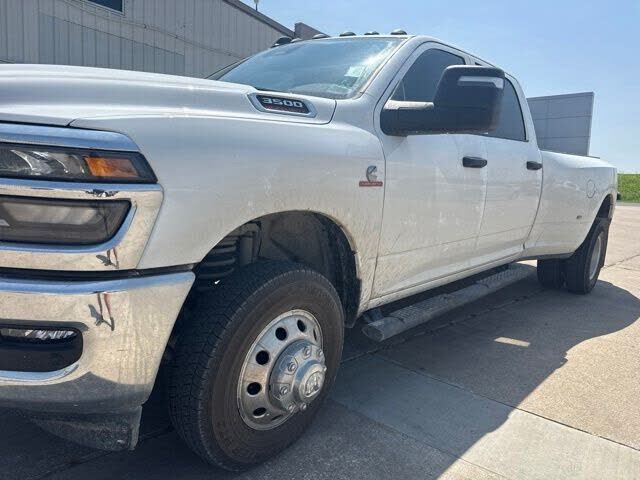 2025 RAM 3500