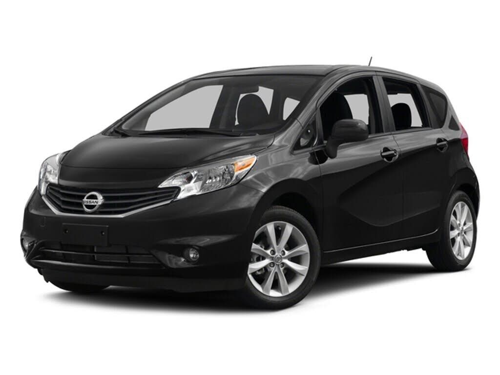 2016 NISSAN Versa