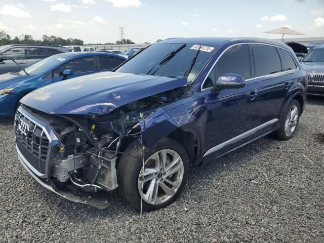2022 AUDI Q7