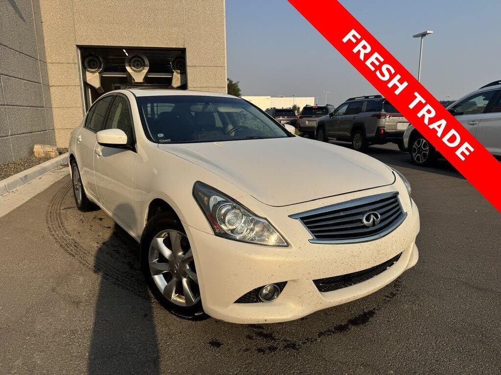 2012 INFINITI G25