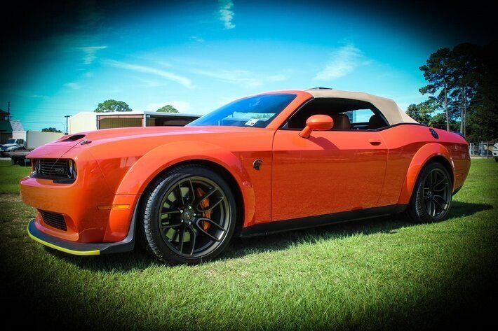 2020 DODGE Challenger