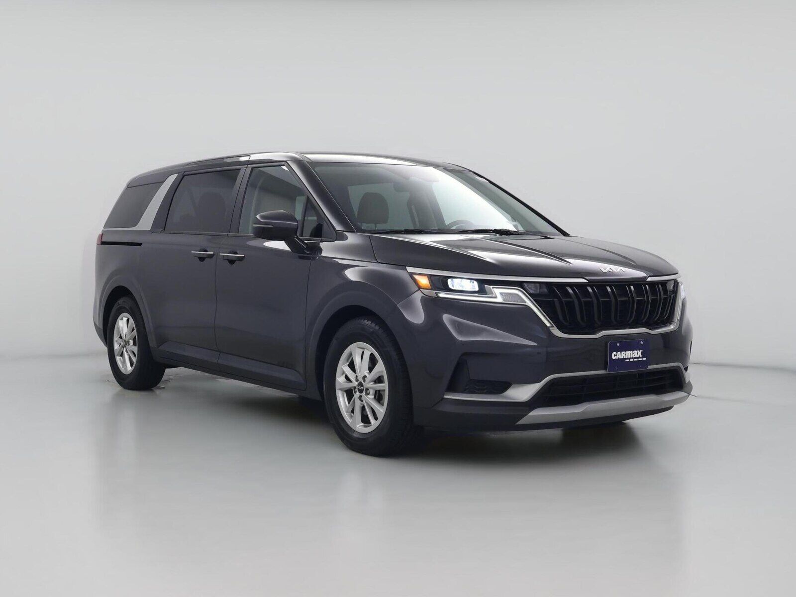 2023 KIA Carnival