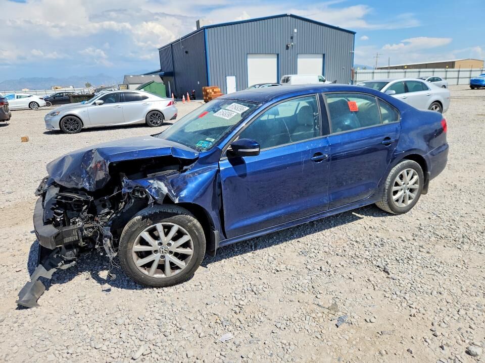 2012 VOLKSWAGEN Jetta