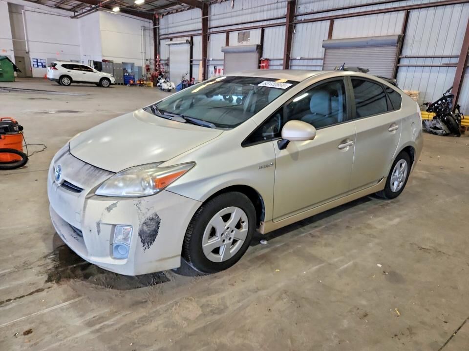 2011 TOYOTA PRIUS