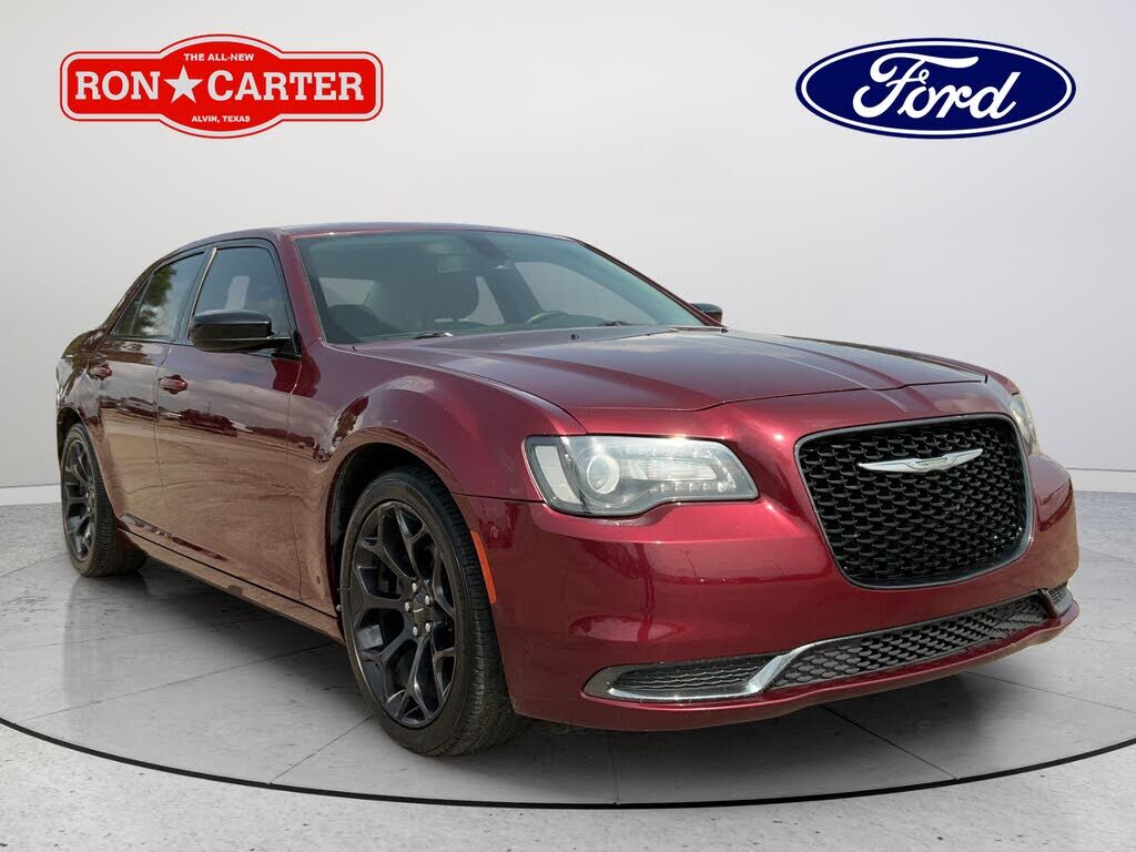 2020 CHRYSLER 300