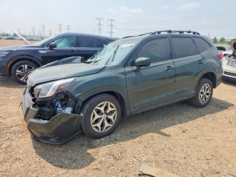 2023 SUBARU Forester