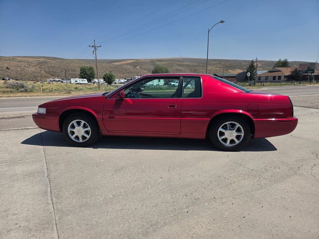 2002 CADILLAC Eldorado