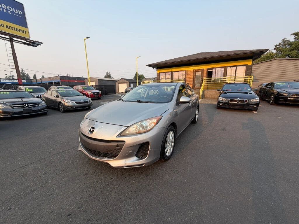 2012 MAZDA Mazda3