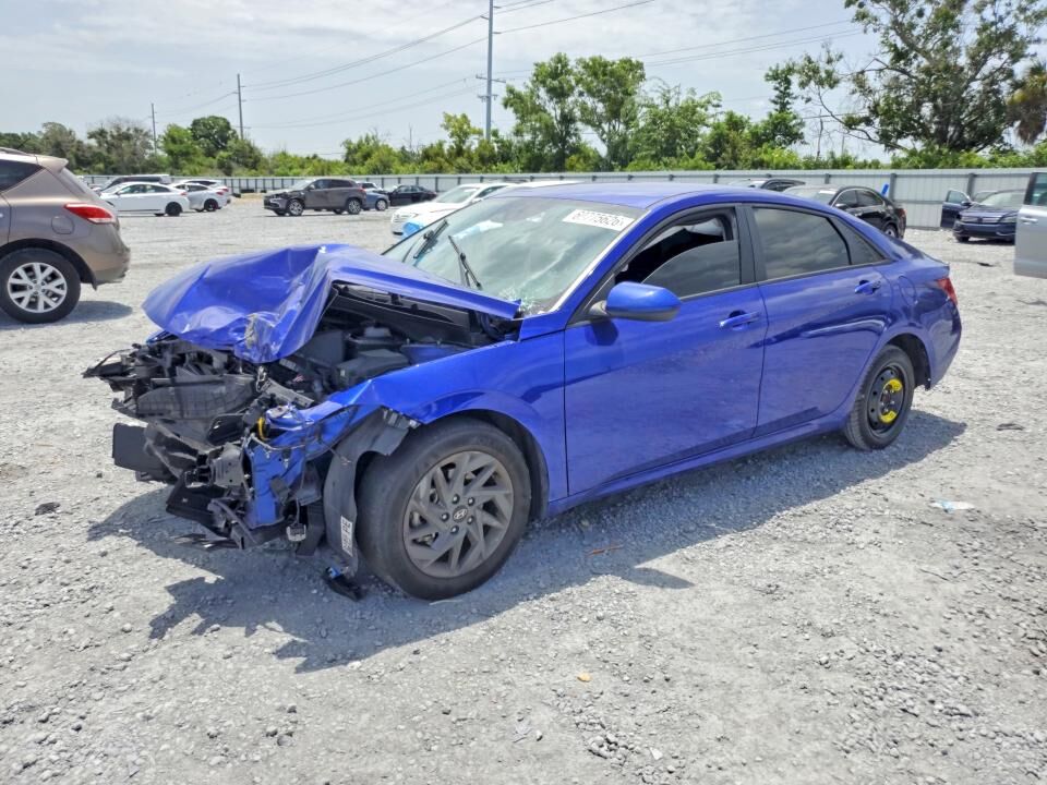 2024 HYUNDAI Elantra