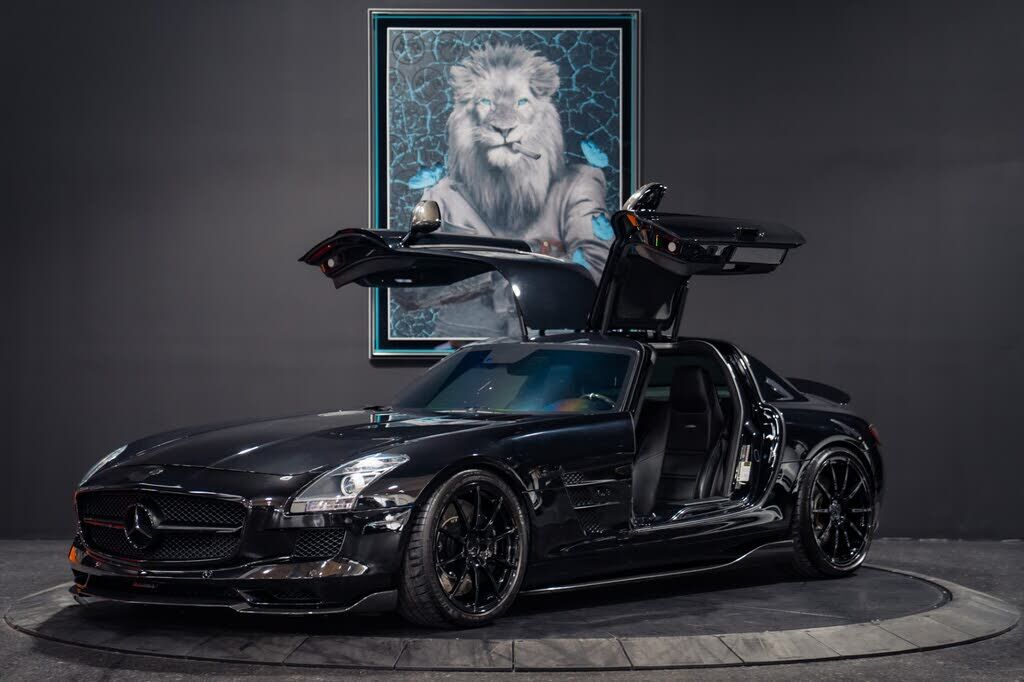 2012 MERCEDES-BENZ SLS-Class