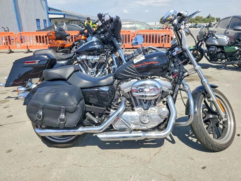 2011 HARLEY DAVIDSON Sportster 883 Superlow