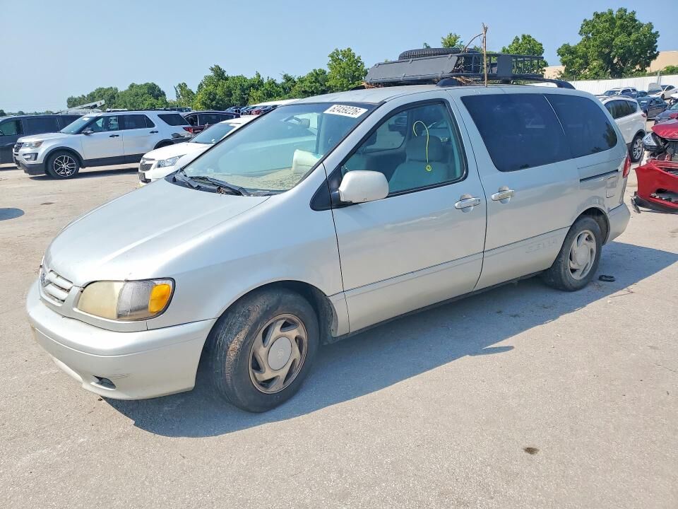 2003 TOYOTA Sienna
