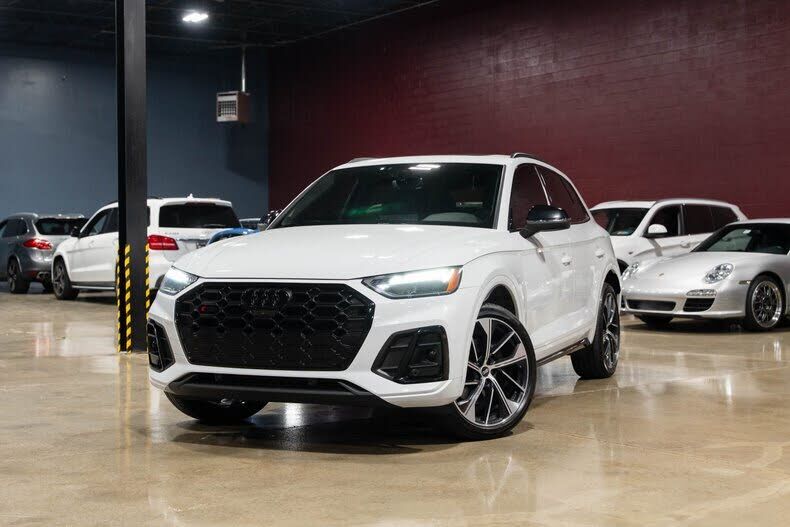 2022 AUDI SQ5