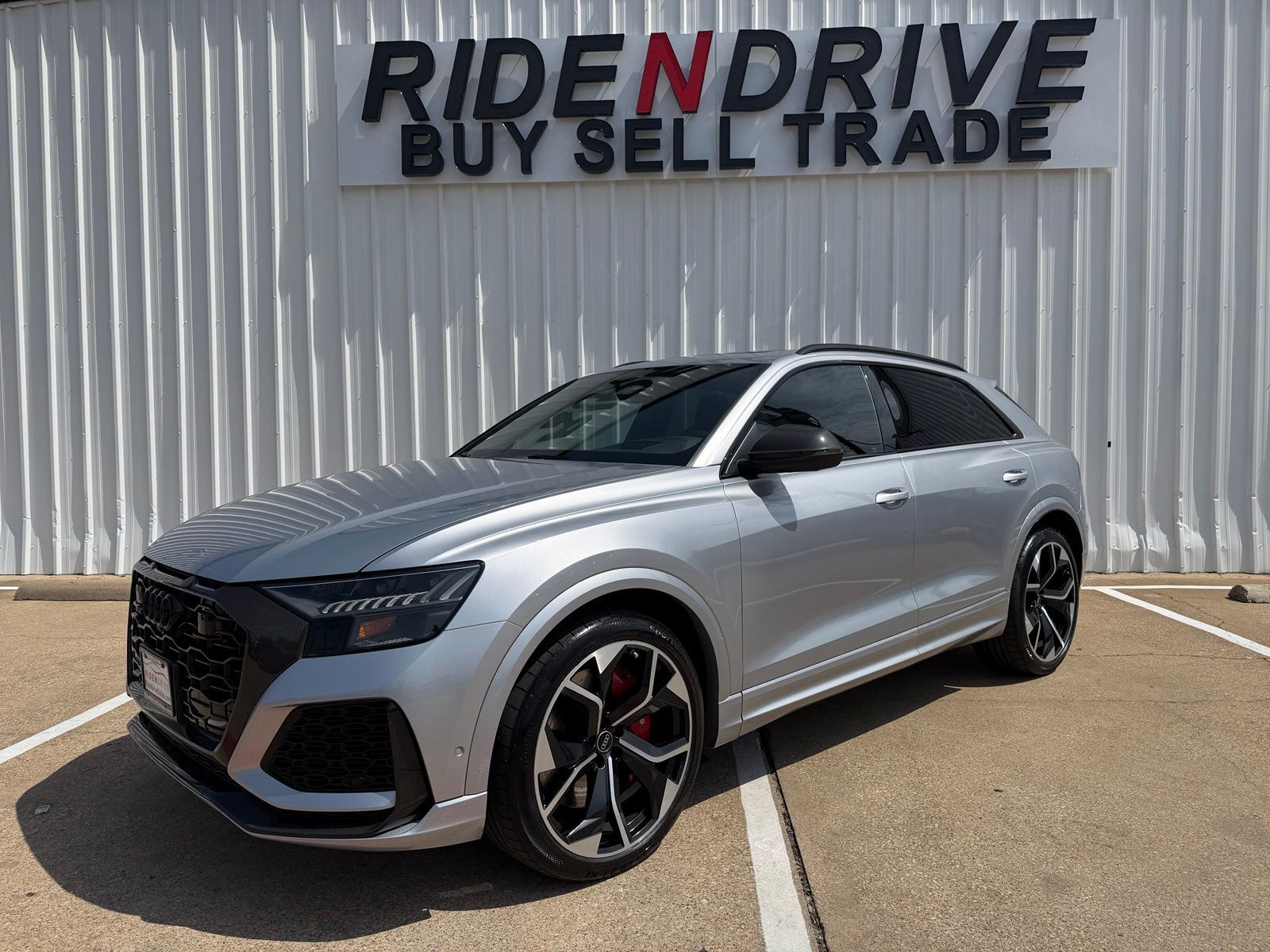 2021 AUDI RS Q8