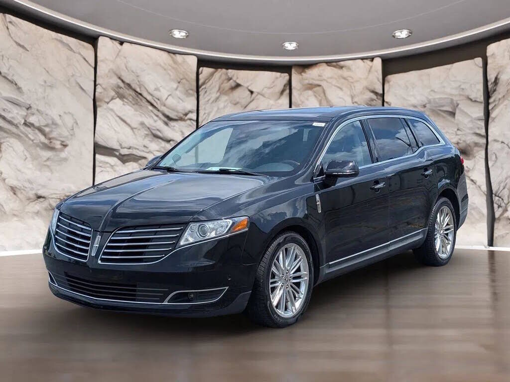 2019 LINCOLN MKT
