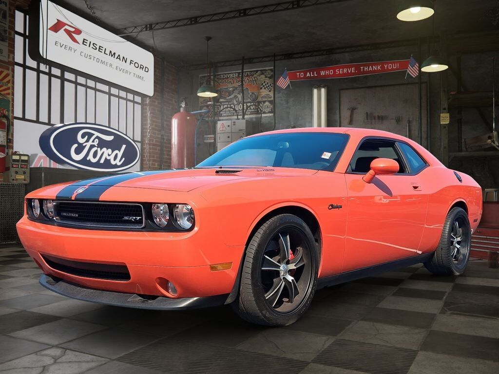 2009 DODGE Challenger